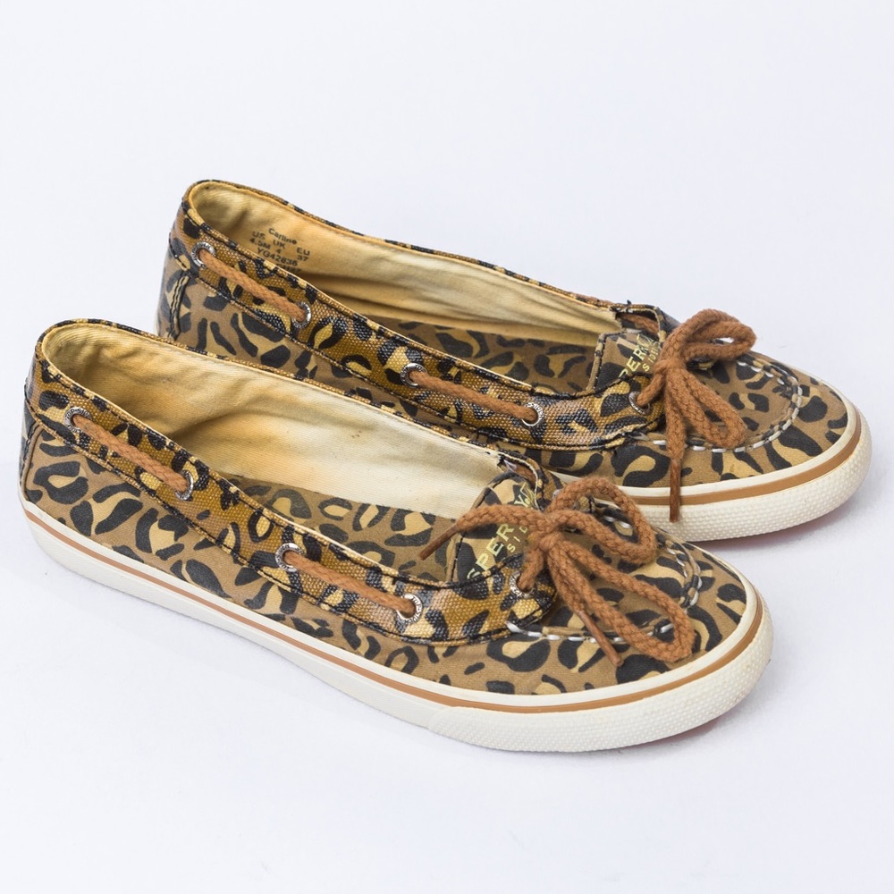 SperryTop Sider boat shoe leopard print Caroline style canvas coastal girl’s 4.5